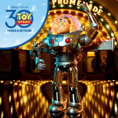 Buzz lightyear toy - buzz,