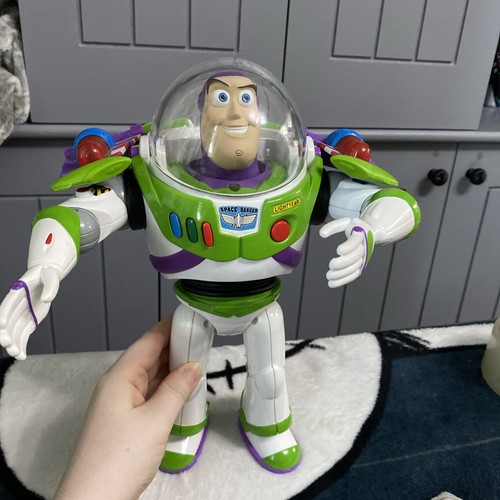 Buzz lightyear toy - buzz, story